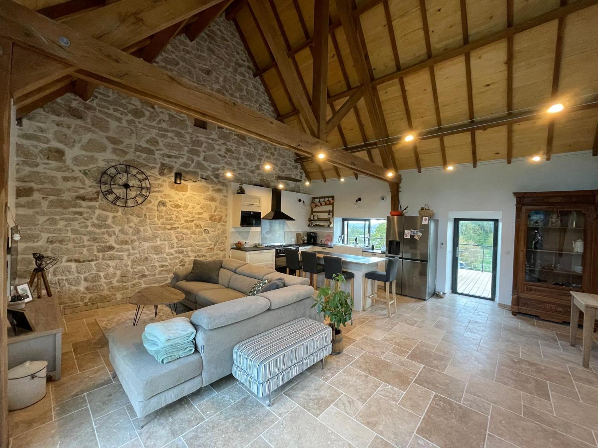 Vila Ancienne Grange Renovee En Xaintrie Hautefage Exteriér fotografie