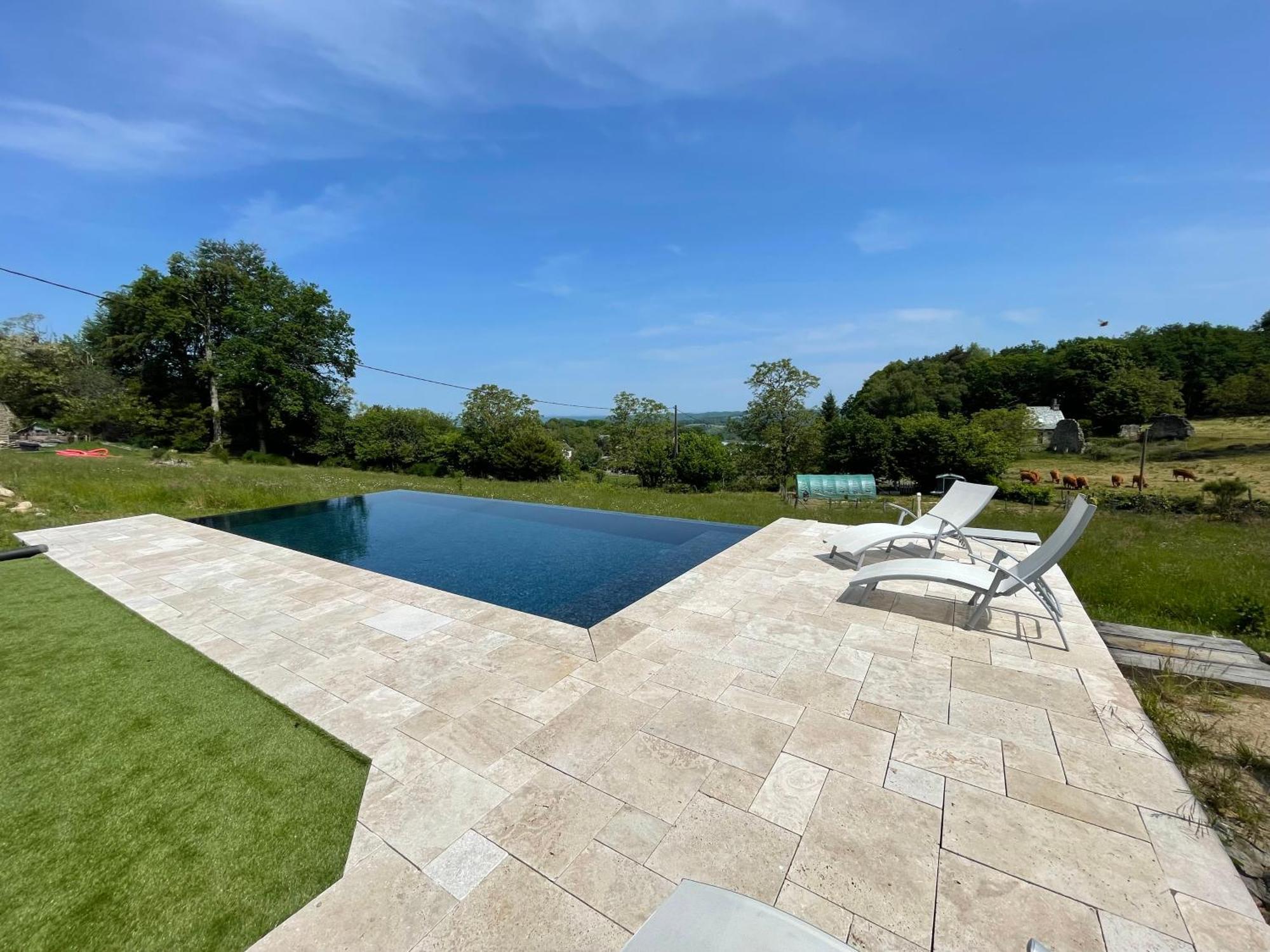 Vila Ancienne Grange Renovee En Xaintrie Hautefage Exteriér fotografie