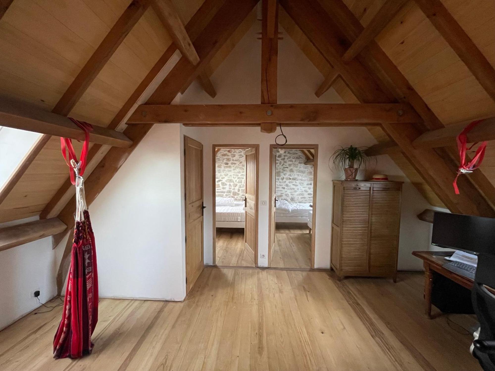 Vila Ancienne Grange Renovee En Xaintrie Hautefage Exteriér fotografie